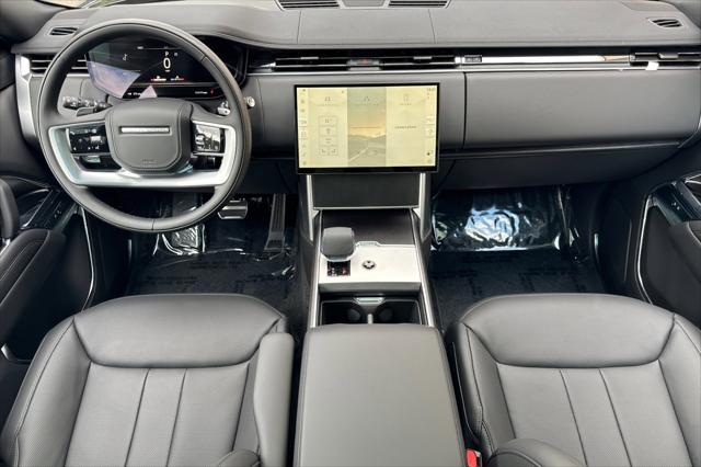 2026 Land Rover Range Rover P530 SE