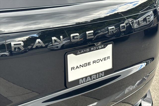 2026 Land Rover Range Rover P530 SE