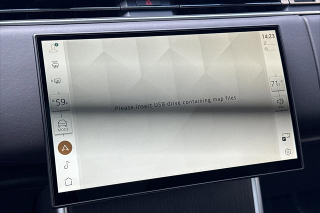 2026 Land Rover Range Rover P530 SE