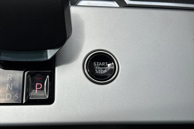 2026 Land Rover Range Rover P530 SE