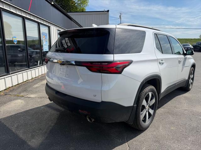2023 Chevrolet Traverse AWD LT Leather