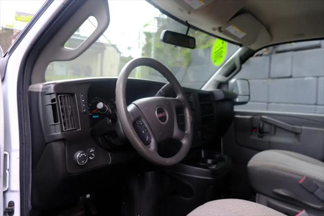 2017 GMC Savana 2500 Work Van