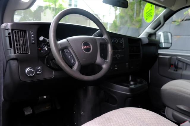 2017 GMC Savana 2500 Work Van