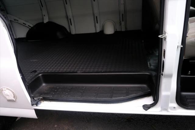 2017 GMC Savana 2500 Work Van
