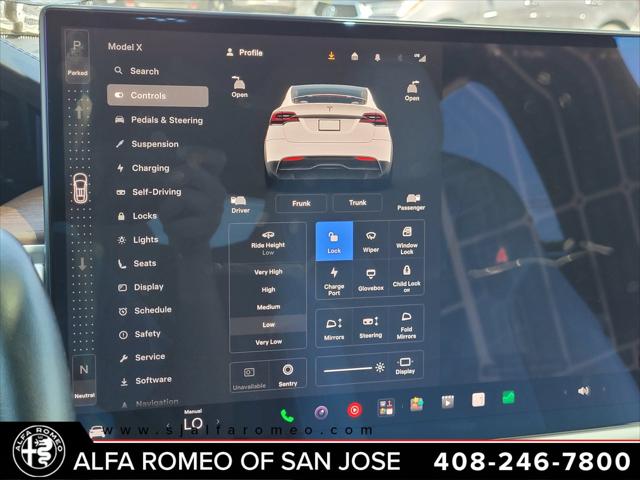 2023 Tesla Model X Standard Range