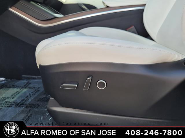 2023 Tesla Model X Standard Range