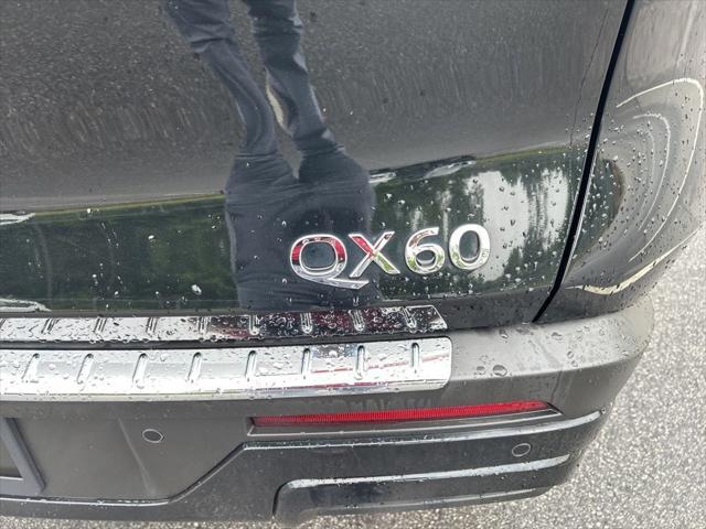 2023 INFINITI QX60 LUXE AWD