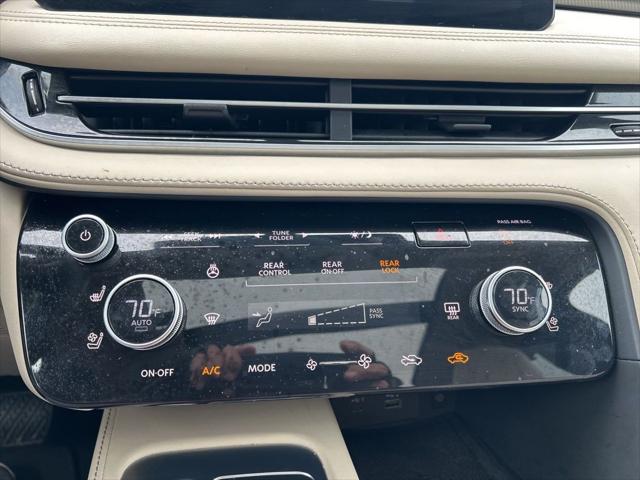 2023 INFINITI QX60 LUXE AWD