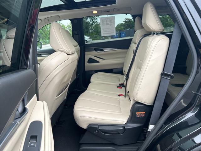 2023 INFINITI QX60 LUXE AWD