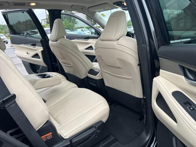 2023 INFINITI QX60 LUXE AWD