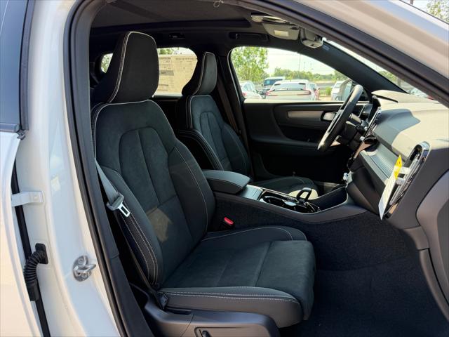 2026 Volvo EX40 Plus, Single Motor Extended Range, Fully electric