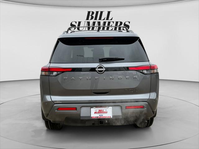 2026 Nissan Pathfinder Platinum