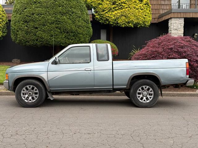 1993 Nissan 4x4 Truck 2dr