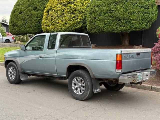 1993 Nissan 4x4 Truck 2dr