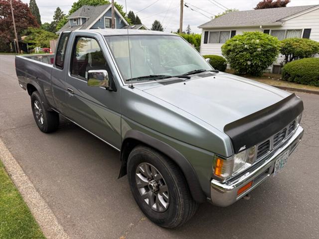1993 Nissan 4x4 Truck 2dr