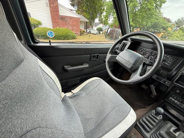1993 Nissan 4x4 Truck 2dr