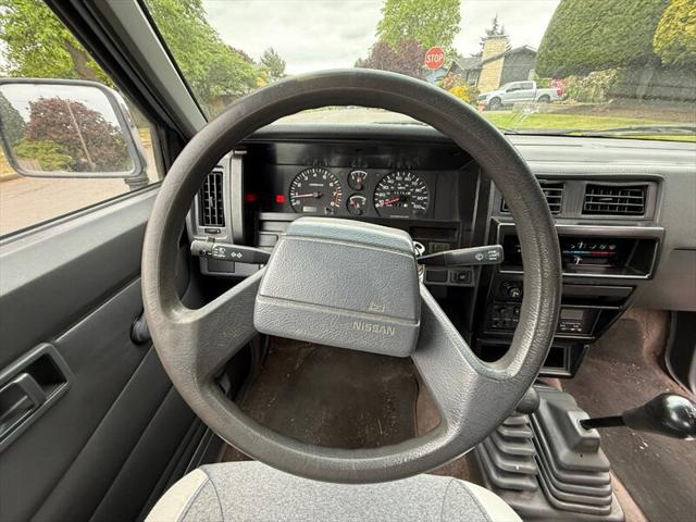 1993 Nissan 4x4 Truck 2dr