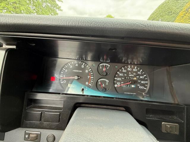 1993 Nissan 4x4 Truck 2dr