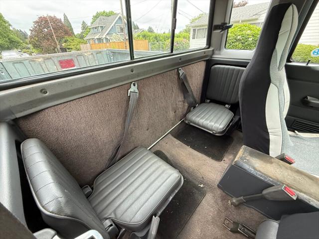 1993 Nissan 4x4 Truck 2dr