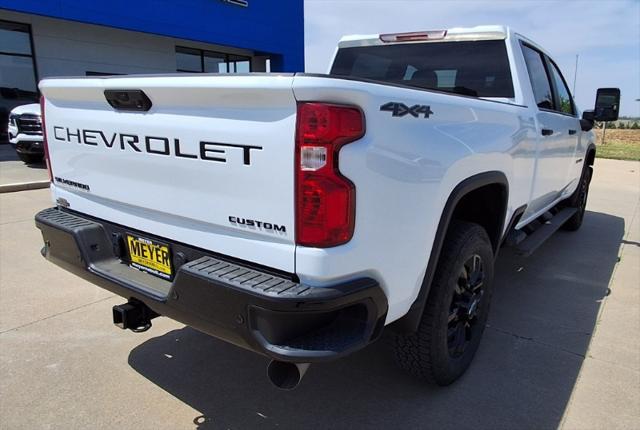 2025 Chevrolet Silverado 2500HD 4WD Crew Cab Standard Bed Custom