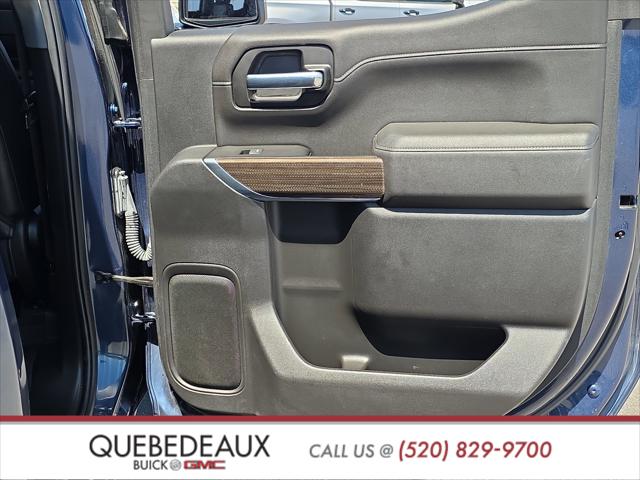 2022 Chevrolet Silverado 1500 4WD Crew Cab Short Bed RST