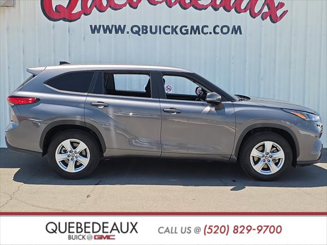 2023 Toyota Highlander LE