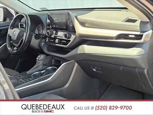 2023 Toyota Highlander LE
