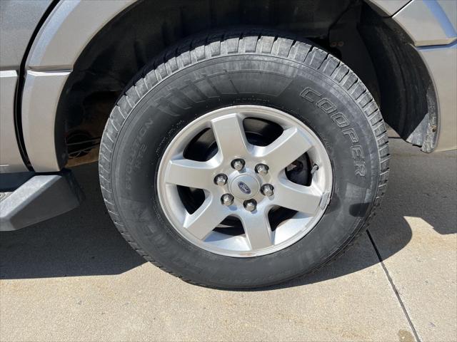 2010 Ford Expedition XLT
