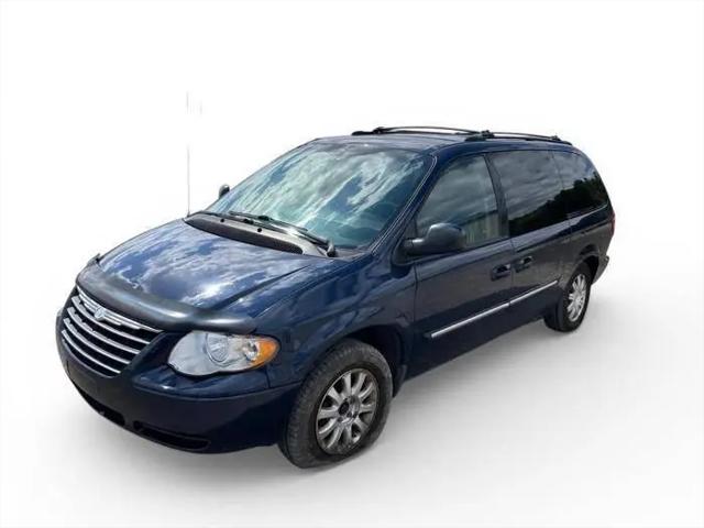 2005 Chrysler Town & Country Touring for sale in Elk River, MN
