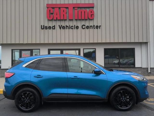 2020 Ford Escape SE for sale in Dundas, MN