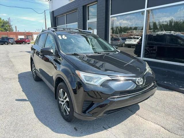 2016 Toyota RAV4 LE for sale in Milton, PA