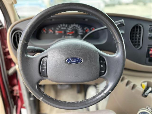 2004 Ford E-250 Recreational