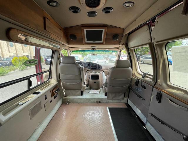 2004 Ford E-250 Recreational