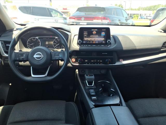 2024 Nissan Rogue SV FWD