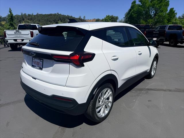 2027 Chevrolet Bolt LT FWD