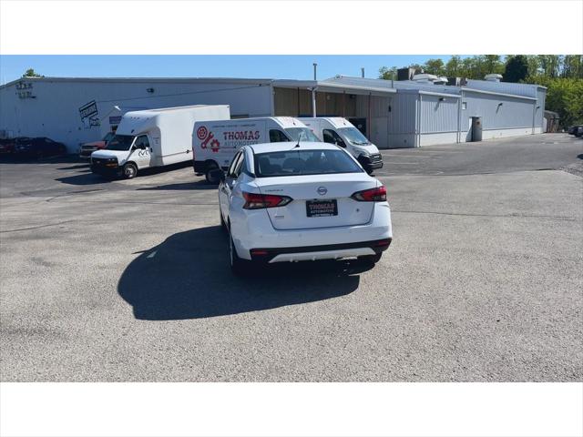 2024 Nissan Versa 1.6 S