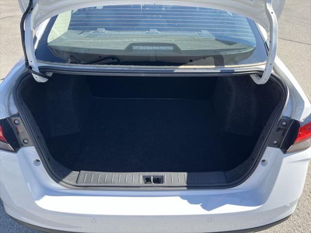 2024 Nissan Versa 1.6 S