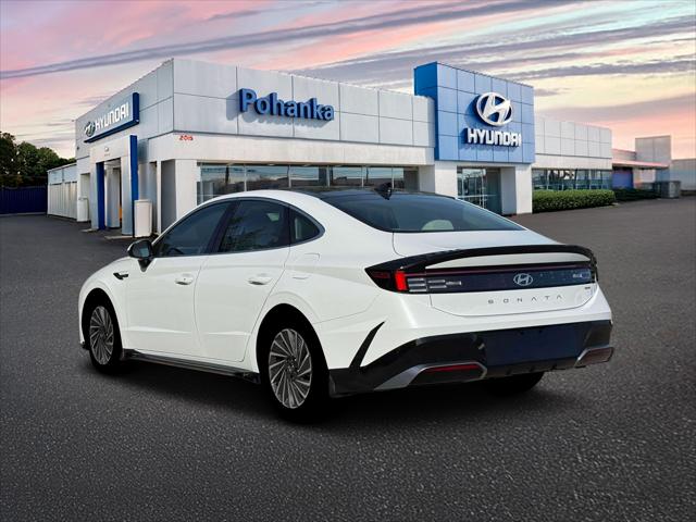 2026 Hyundai Sonata Hybrid SEL