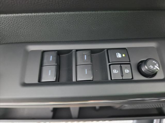 2026 Toyota Tundra SR5 CrewMax 5.5' Bed