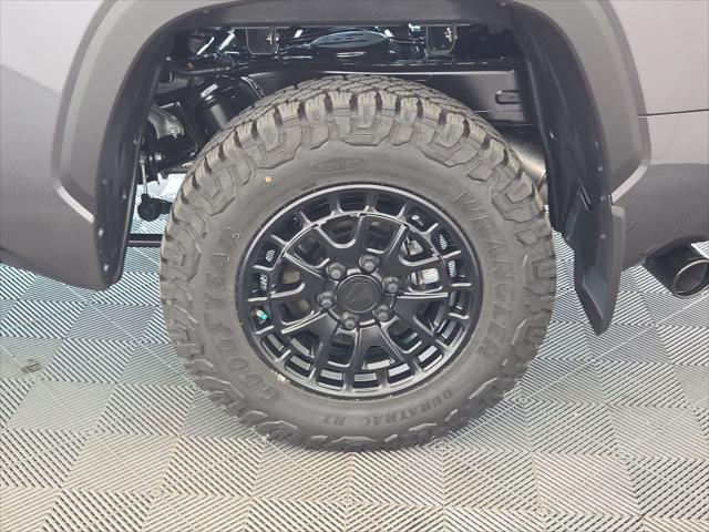 2026 Toyota Tundra SR5 CrewMax 5.5' Bed