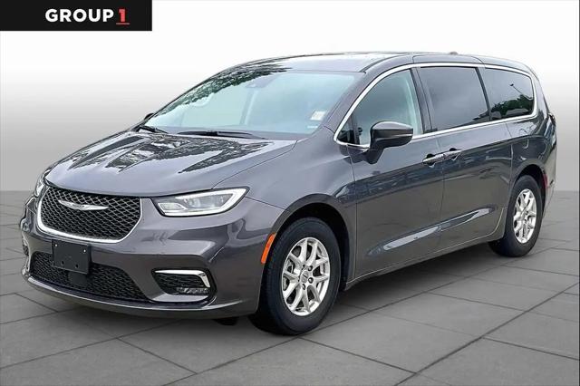 2023 Chrysler Pacifica Touring L for sale in Tulsa, OK