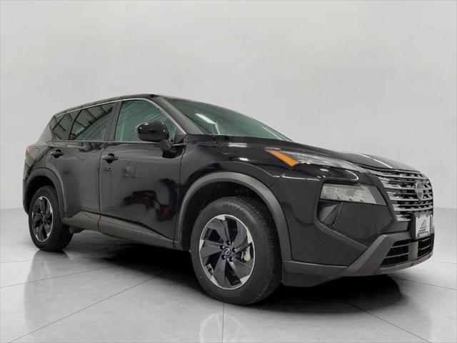 2025 Nissan Rogue SV Intelligent AWD for sale in Oshkosh, WI