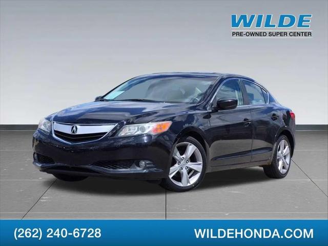 2013 Acura ILX 2.0L for sale in Waukesha, WI
