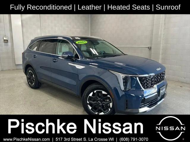 2025 Kia Sorento S for sale in La Crosse, WI