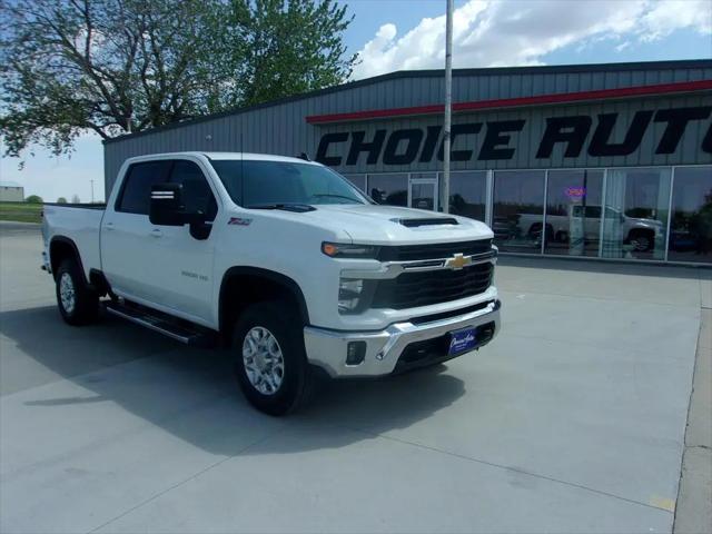 2024 Chevrolet Silverado 2500HD 4WD Crew Cab Standard Bed LT for sale in Carroll, IA