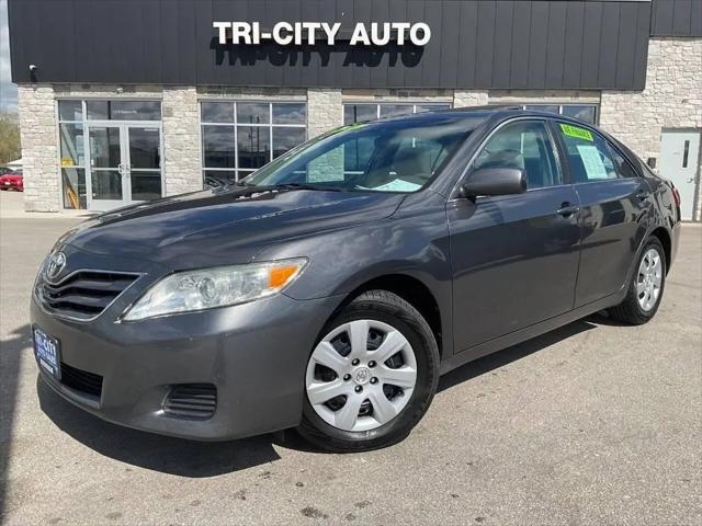 2011 Toyota Camry LE for sale in Menasha, WI