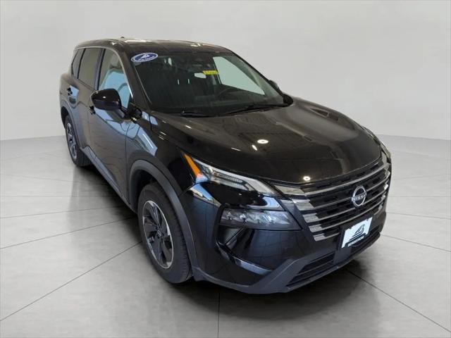 2025 Nissan Rogue SV Intelligent AWD for sale in Oshkosh, WI