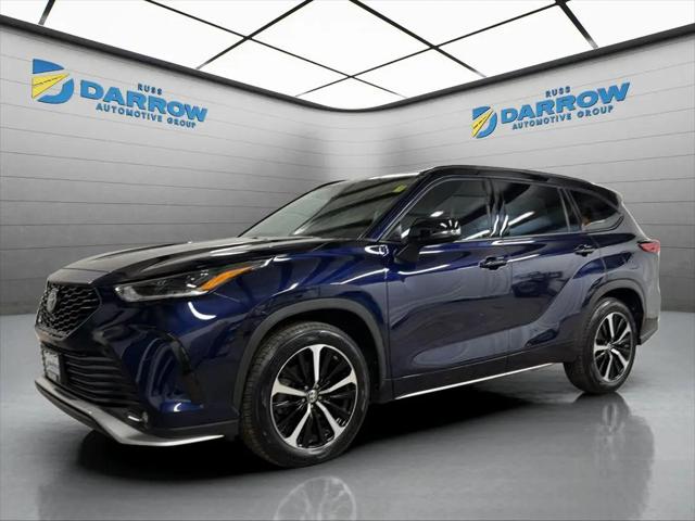 2021 Toyota Highlander XSE for sale in West Bend, WI