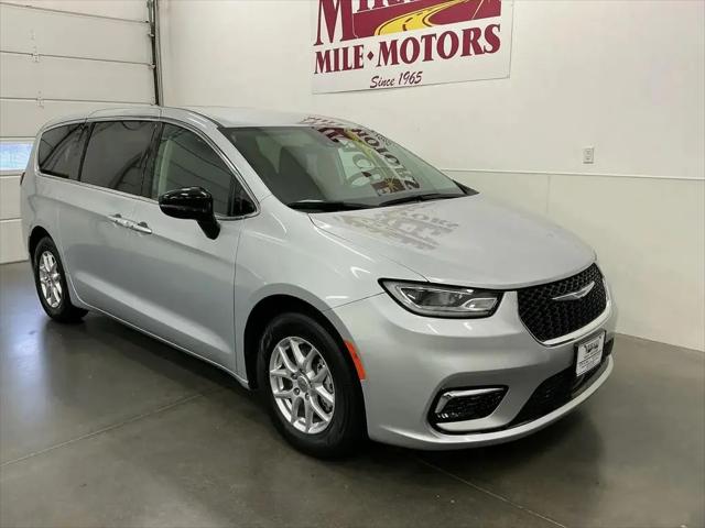2024 Chrysler Pacifica Touring L for sale in Lincoln, NE