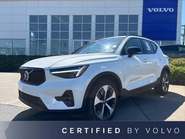 2026 Volvo XC40 Plus, B5 AWD Gas (mild hybrid), Dark for sale in Pittston, PA